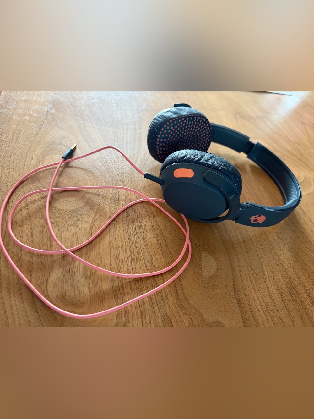 Skullcandy Riff On-Ear Headphones With Microphone Refined Acoustics Foldable